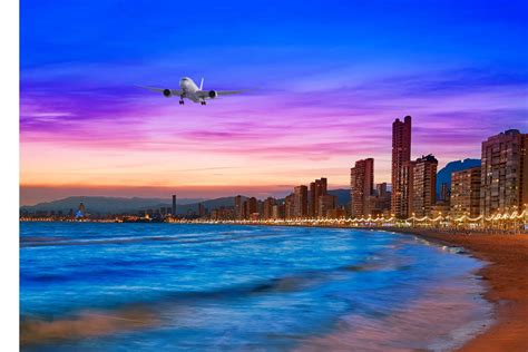 Flug von Porto nach Benidorm ab 31€ mit Ryanair